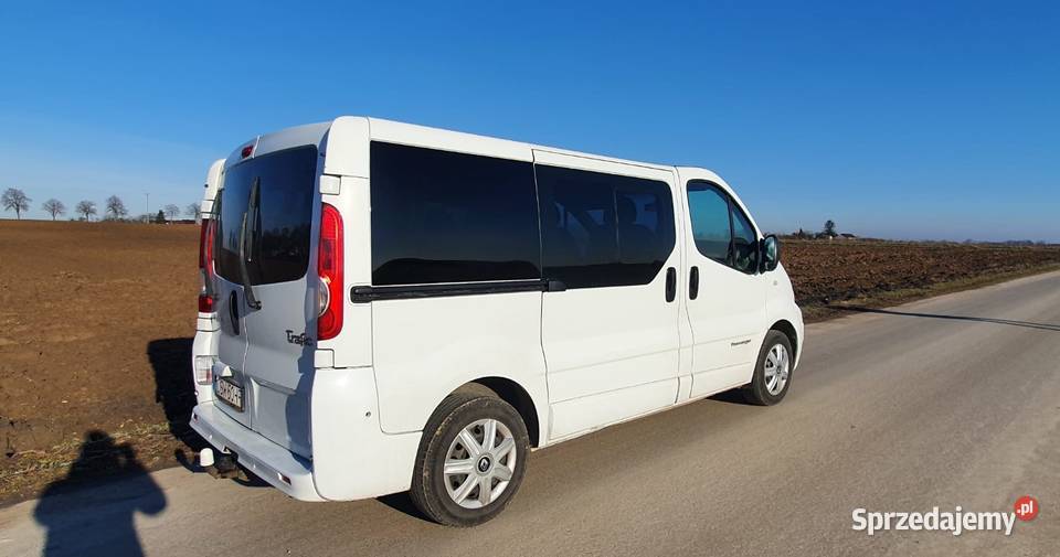 Renault Trafić 20 16v benzyna LPG 2000cm3 Piaski