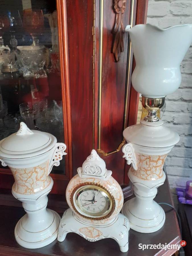 Wyprzedaż różności Warszawa