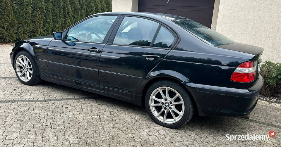 BMW 318 BMW 318i 20 143 Sedan Niski Przebieg światła przeciwmgielne Samochody osobowe Wrocław