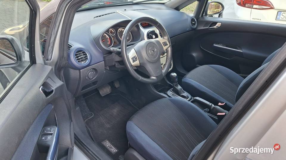 Opel Corsa 14 16V Automatik Color Edition lakier metallic