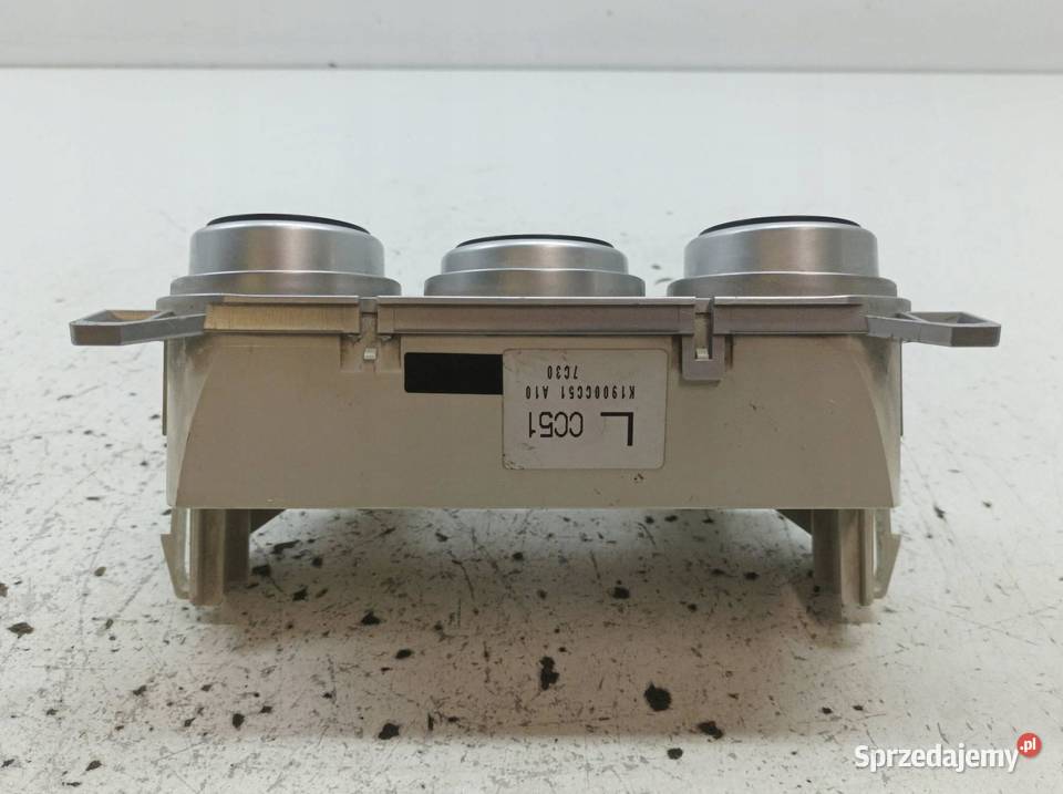 PANEL NAWIEWU CC51 Mazda 5 I 20052010 Panele sterowania, przełączniki