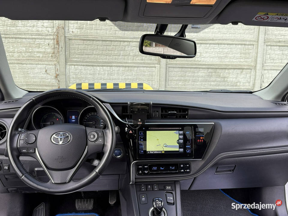 Toyota Auris Hybrid gniazdo USB Węgrów sprzedam