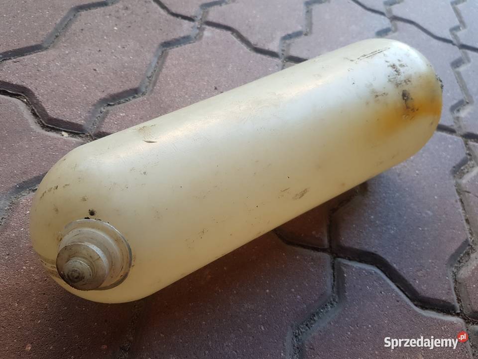 Garbus zbiornik spryskiwaczy 1302 1303 Korki zbiornika spryskiwacza