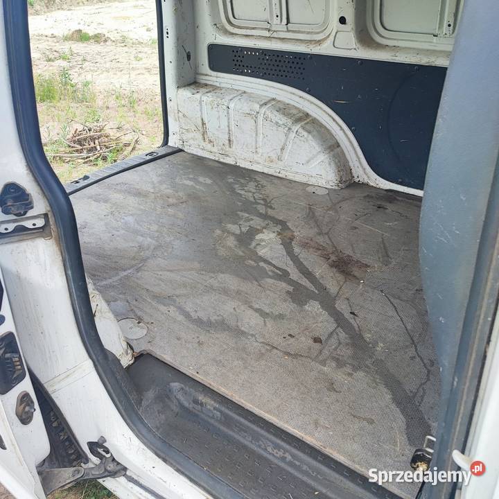 VW caddy 2kn 16 TDI 2011r blaszak hak Zielona Góra