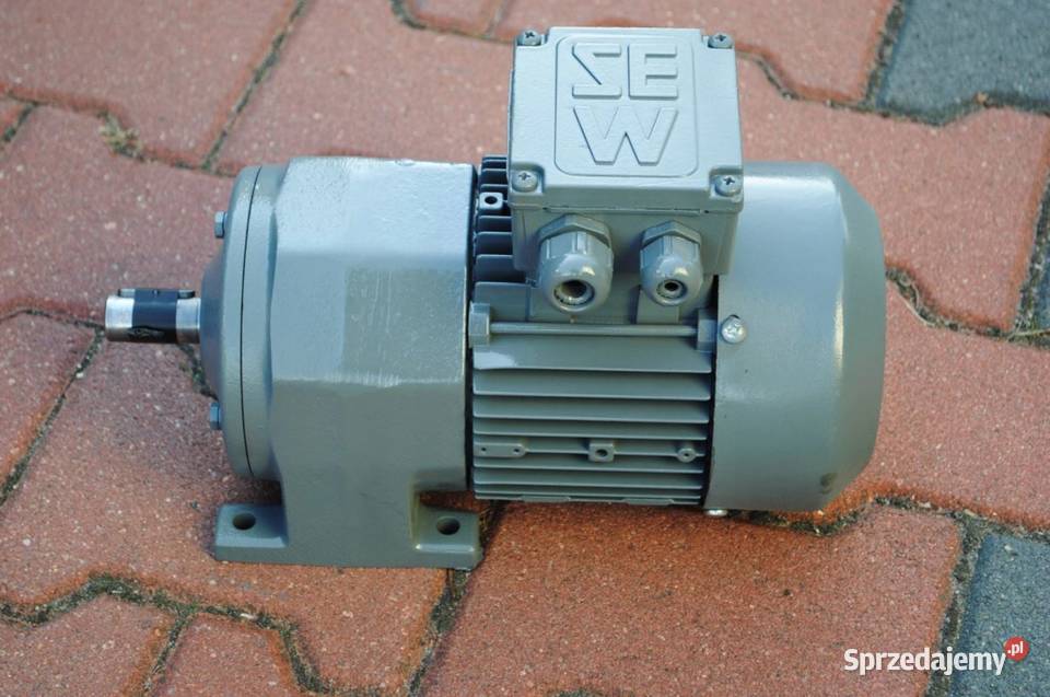 Motoreduktor 037kw 197obrmin firmy SEW Pozostałe Kargowa