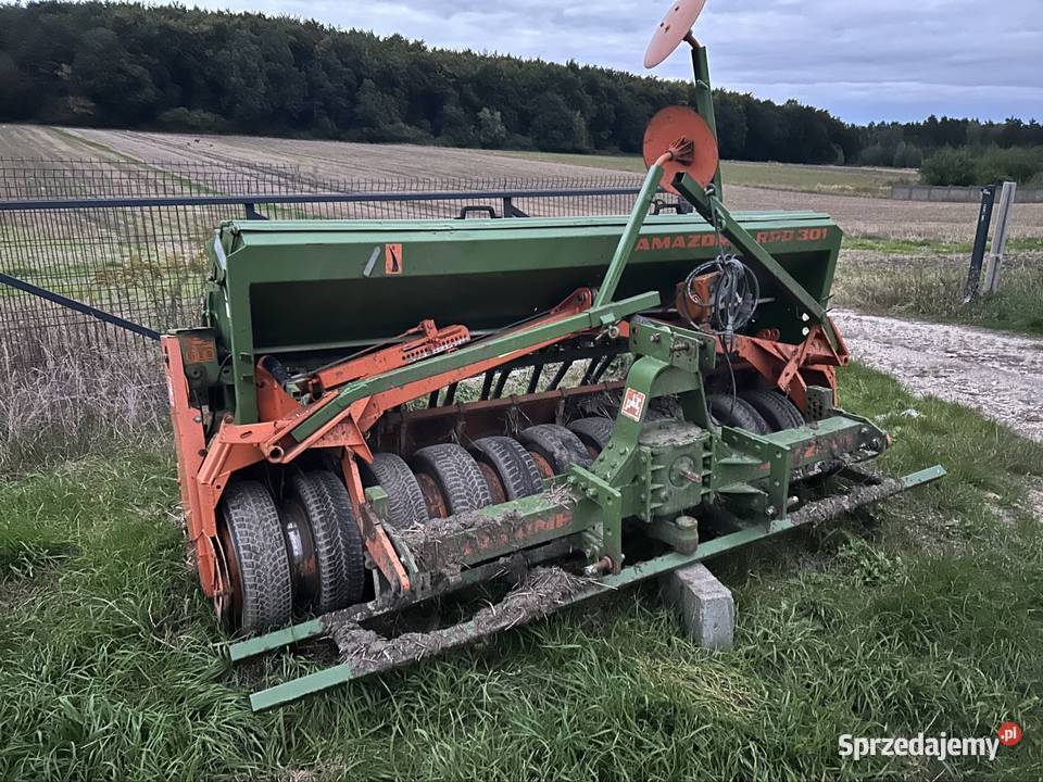 Bizon mulczer rozsiewacz agregat uprawowo siewny Zrębice