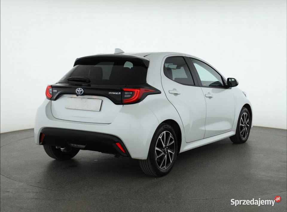 Toyota Yaris 15 VVTi Hybrid Yaris mazowieckie sprzedam
