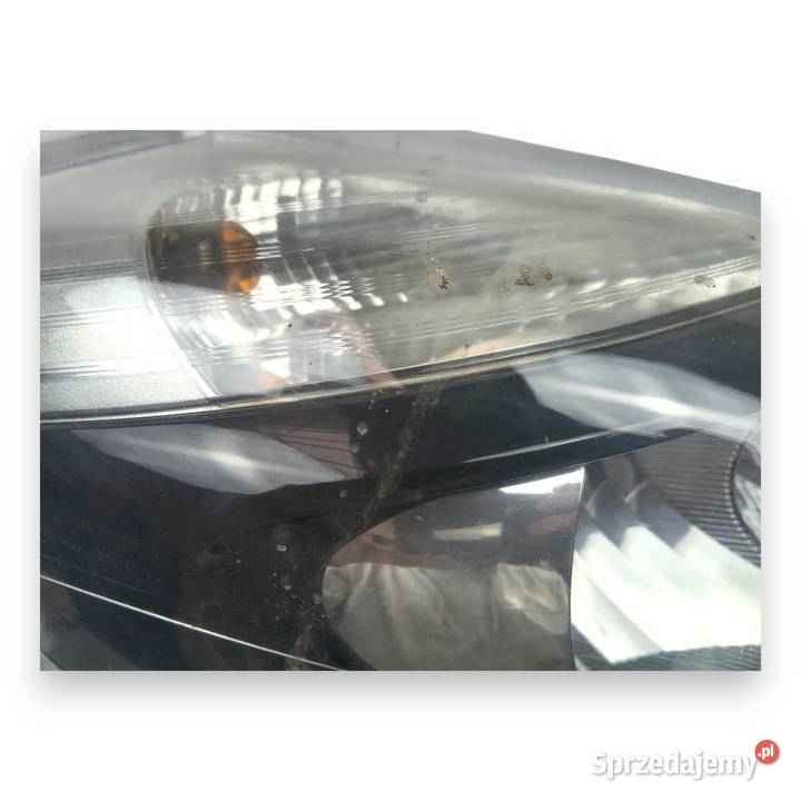 LAMPA PRAWA Renault Clio III LIFT 0912 prawy sprzedam