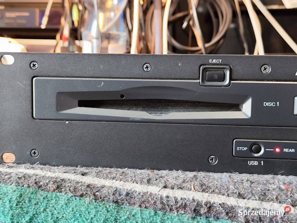 odtwarzacz CD Pioneer MEP7000 uszkodzony