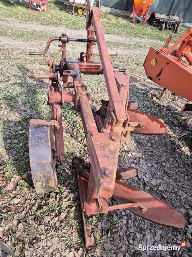Pług 2 duży Unia Grudziądz dwuskibowy nieuszkodzony Bucze sprzedam