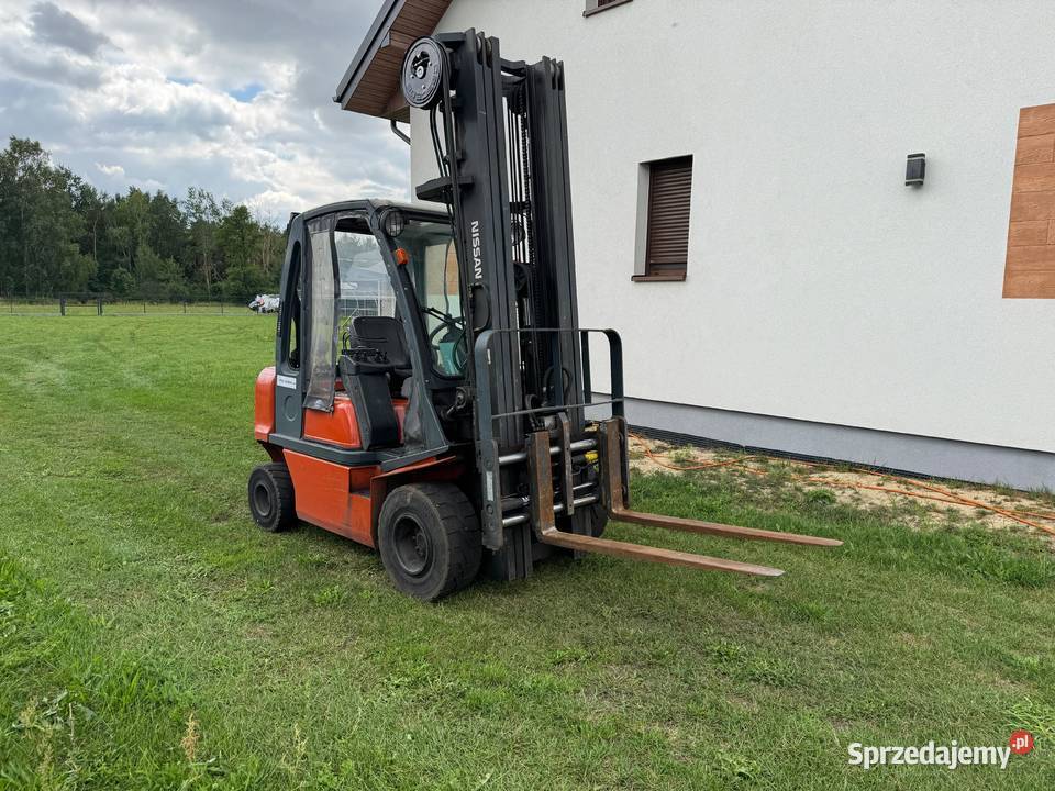 Wózek widłowy Nissan fd02a25q udziw 2500T wys Bełchatów