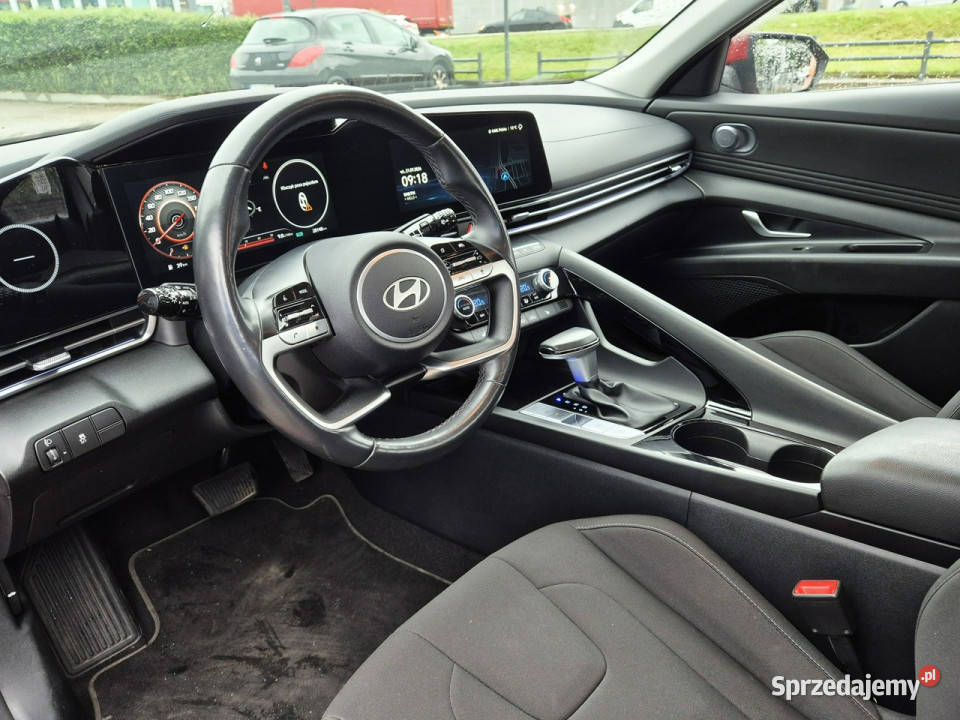 Hyundai Elantra 16 MPI 123 CVT Wersja Executive aluminiowe felgi Łódź