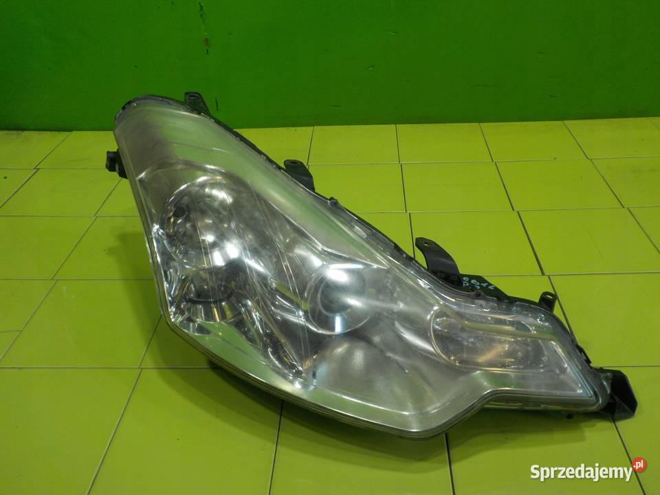 CITROEN CCROSSER 22 HDI 09r lampa XENON prawa mazowieckie Suków
