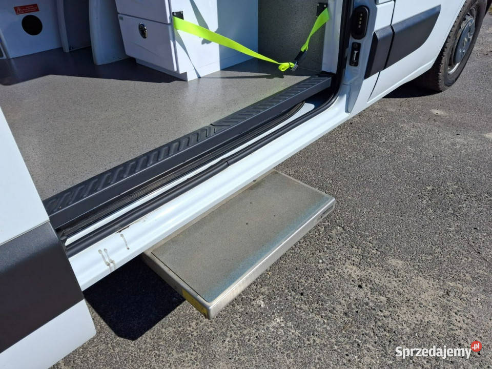 Renault Master Karetka ambulans 23 ddc 170 stan immobilizer