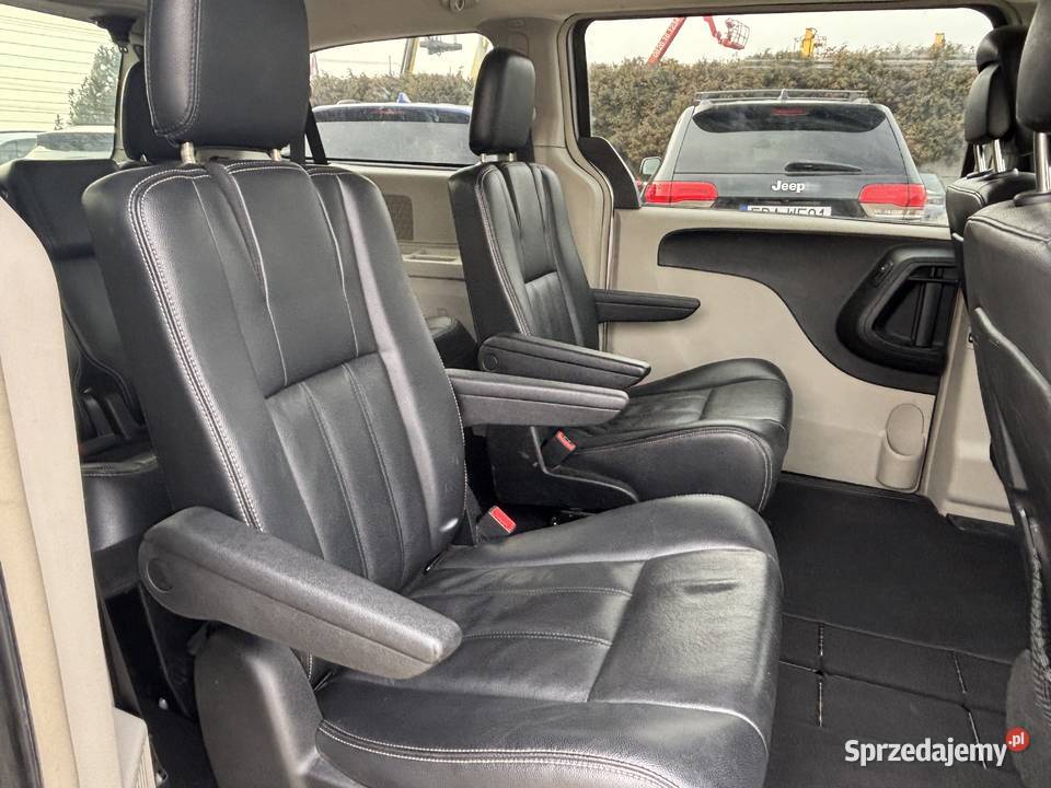 Chrysler Town And Country GAZ GWARANCJA AUTOMAT kamera cofania Paniówki