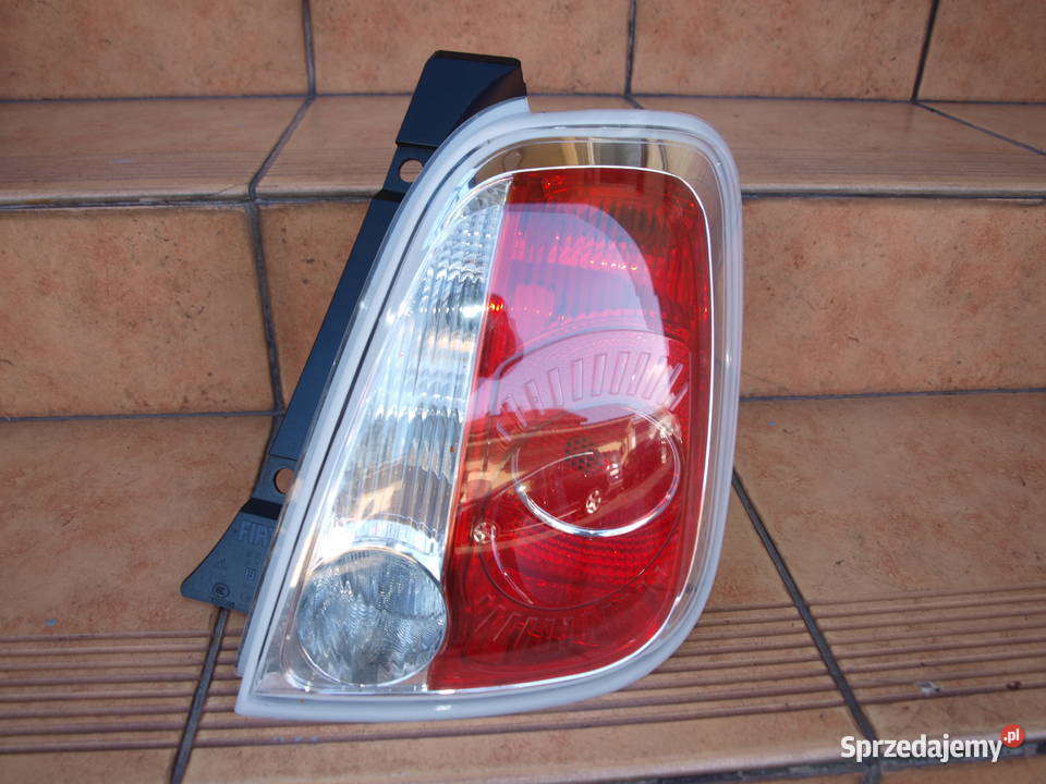 Fiat 500 lampa prawa tył 2007 2015r europa Kalisz sprzedam