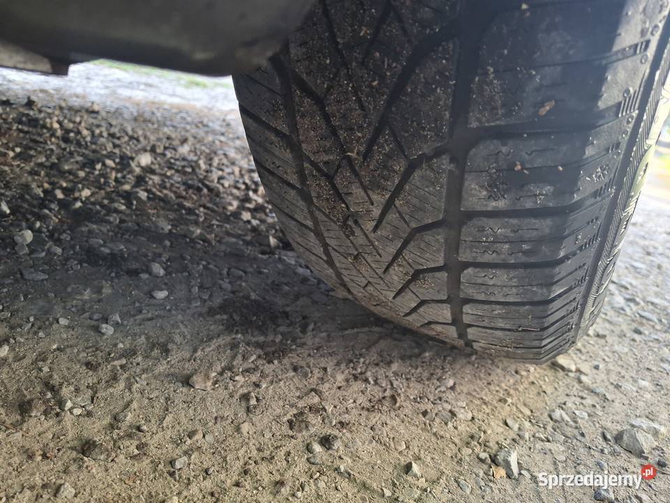 Ford Focus 16 benzyna 2009r Starachowice