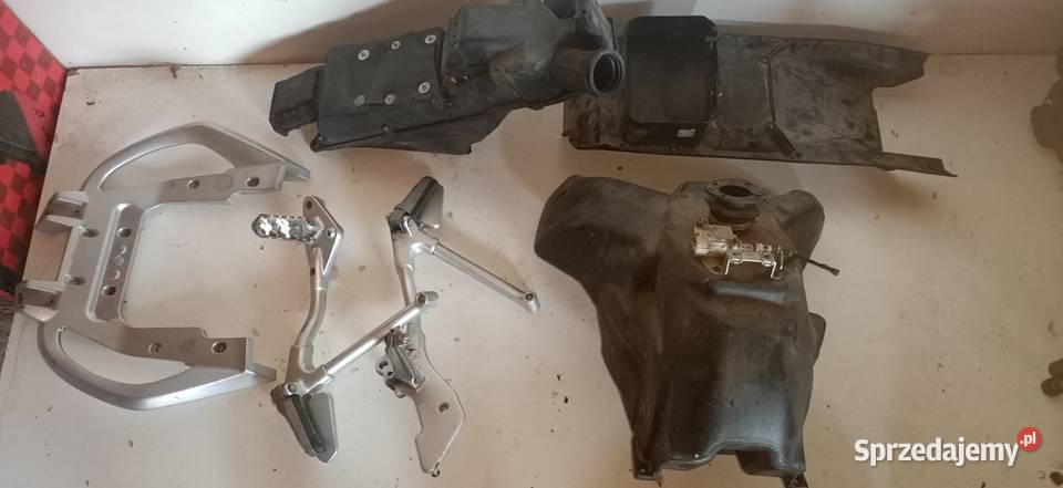 Moto guzzi stelvio części Nowy Korczyn