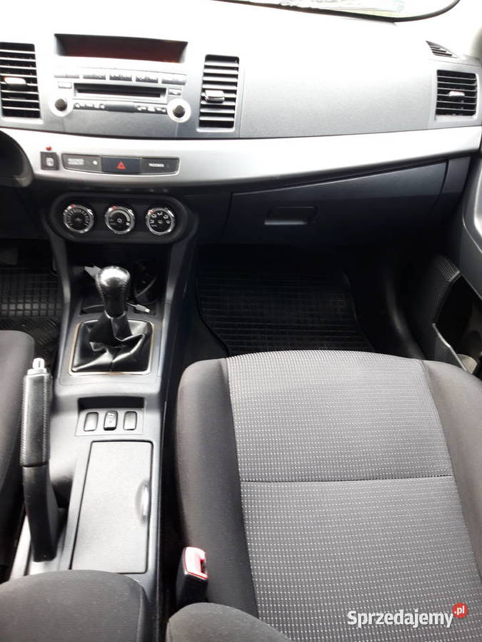 Mitsubishi Lancer 16 MIVEC 117 2011r benzgaz świętokrzyskie Piórków