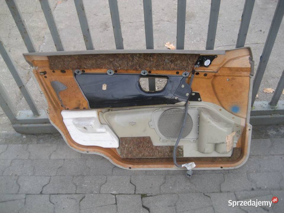 volvo s80 9803r tapicerka drzwi przód prawa osobowe Rakoniewice