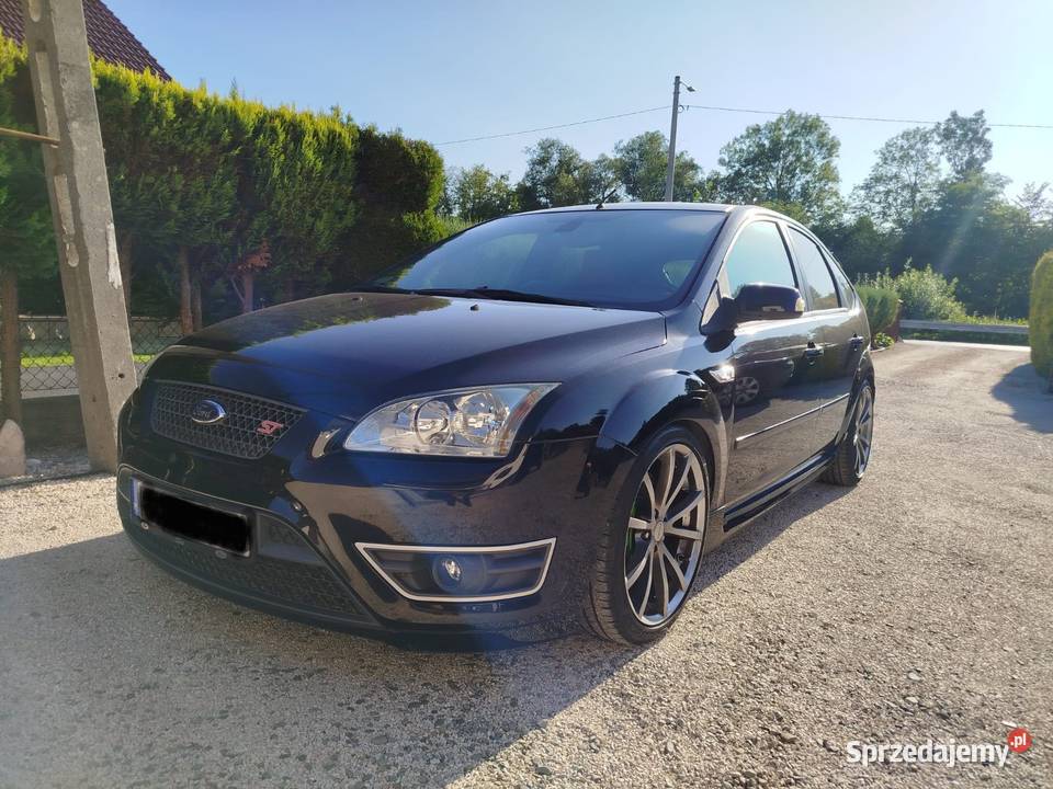 Ford Focus ST MK2 25 5R LPG 2522cm3 Wiśniowa sprzedam