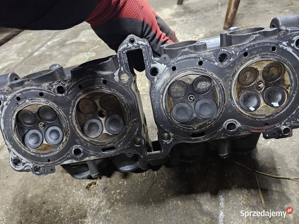 Suzuki RF 600 głowica zawory zawór RF600 mostki Jelenia Góra