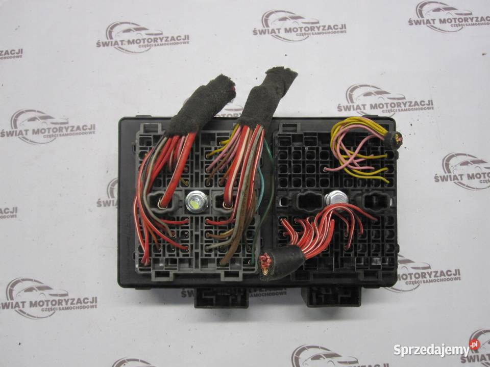 OPEL ANTARA 09r skrzynka bezpieczników AK62188