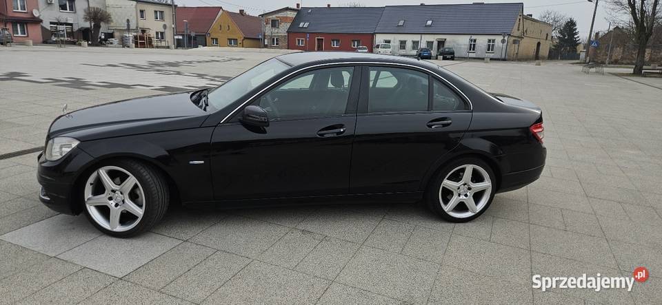 MercedesBenz W204 mały przebieg automatyczna Wieleń