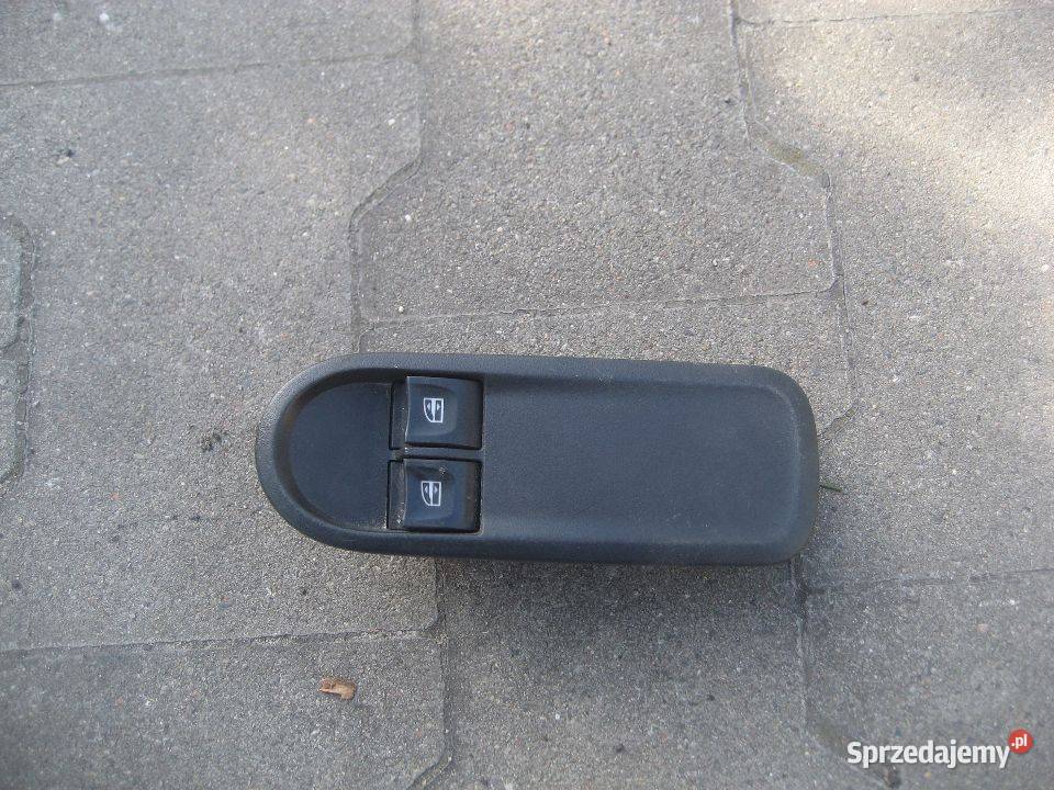 dacia duster lift 1317r przełącznik włącznik Rakoniewice