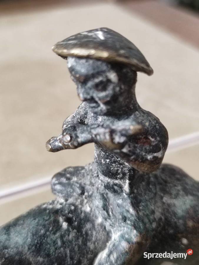 Antyczna figurka z brązu Chińczyk na bawole XIX