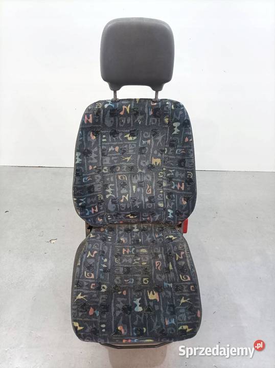 FOTELE LEWY KIEROWCY W906 MercedesBenz Sprinter osobowe sprzedam