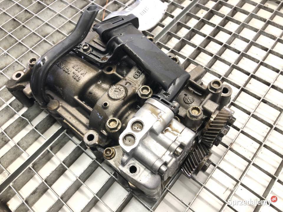 POMPA OLEJU VW PASSAT B7 03L115105D 20 140 1015 osobowe