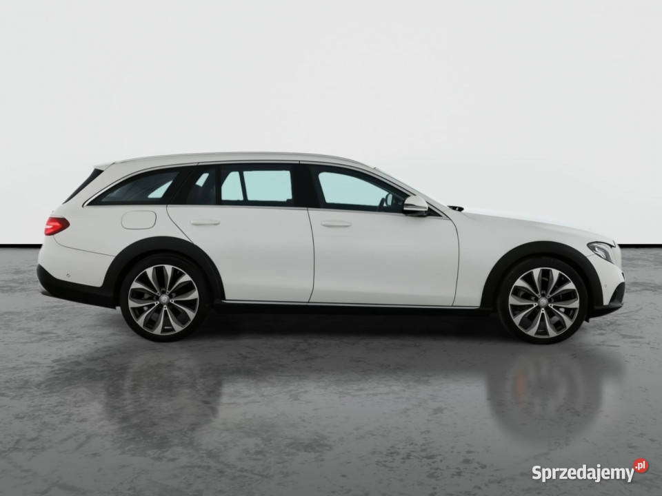 Mercedes E E 220 d 4MATIC gniazdo USB dolnośląskie Bielany Wrocławskie
