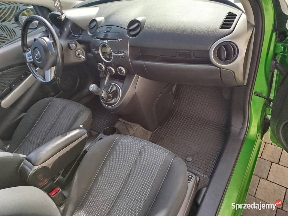 Mazda 2 Piękny stan elektryczne szyby 2 Samochody osobowe Damasławek