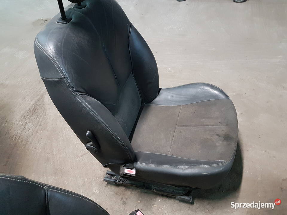 RENAULT LAGUNA II LIFT FOTEL SIEDZENIE LEWE Rok produkcji 2007 Turek sprzedam