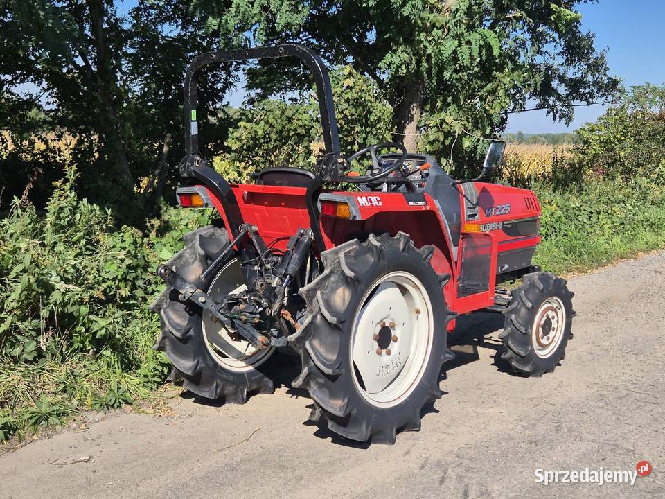 Traktorek MITSUBISHI MT225D 22 44 Wspomaganie Małuszyn