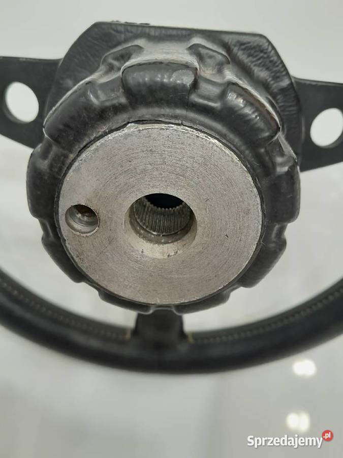 Kierownica sportowa VICTOR 360 T82 Części samochodowe Skawina