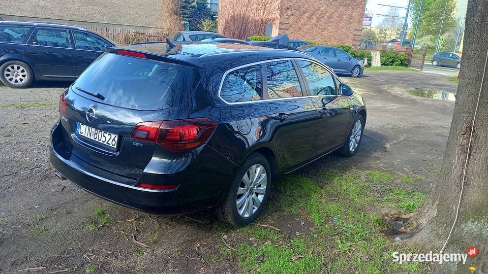 Opel Astra 20CDTI Cosmo światła do jazdy dziennej śląskie Dąbrowa Górnicza sprzedam
