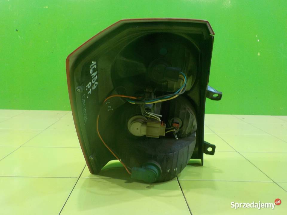 DODGE CALIBER 20 B 08r 5D lampa prawa tyl mazowieckie Suków sprzedam