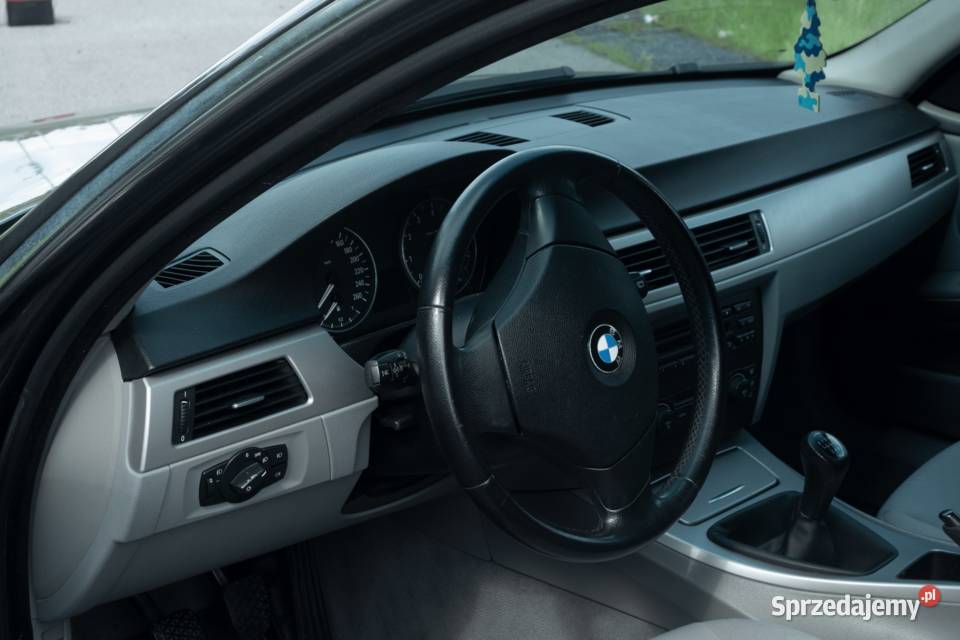 BMW Seria 3 E91 325i 218 radio sprzedam