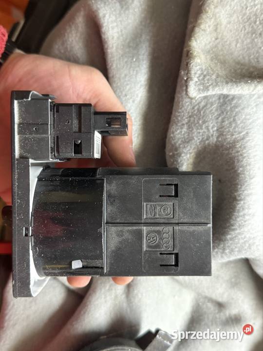 Przełącznik świateł S3A3 8L Rok produkcji 2002 lubelskie Lublin
