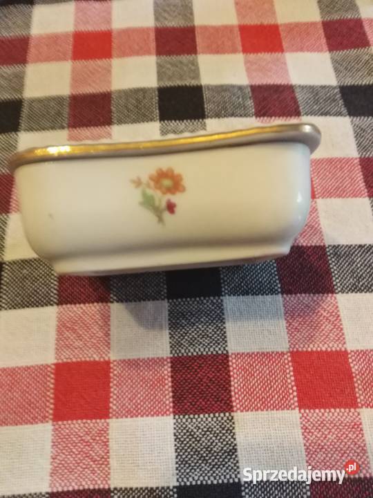 GDR porcelanowe puzderko podkarpackie Miejsce Piastowe