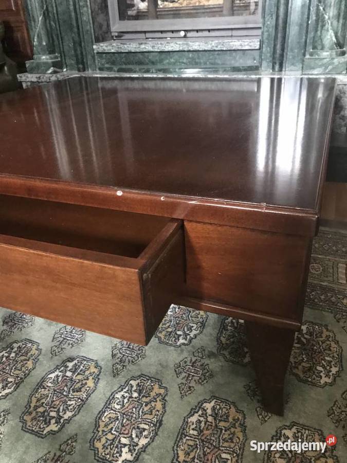 Włoski stolik kawowy z szuflada Antyk