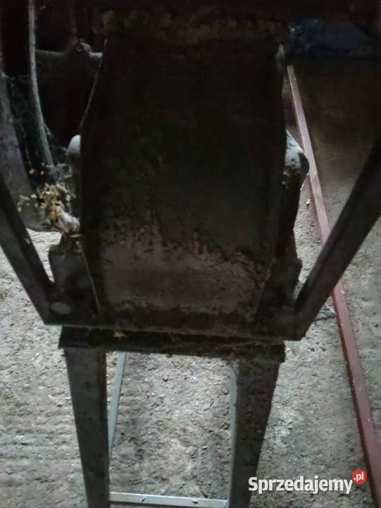 Sprzedam gniotownik do zboża nieuszkodzony Szadek