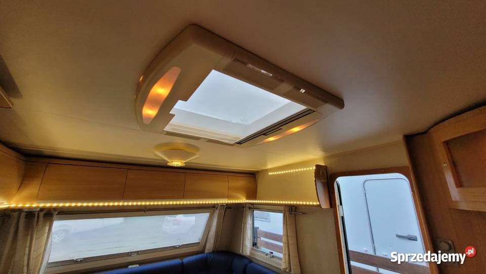 Przyczepa kempingowa szwedzka zimowa Cabby Sport 1