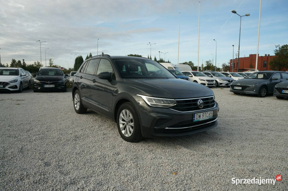 Volkswagen Tiguan 15 TSI 150 EVO Life Salon Poznań