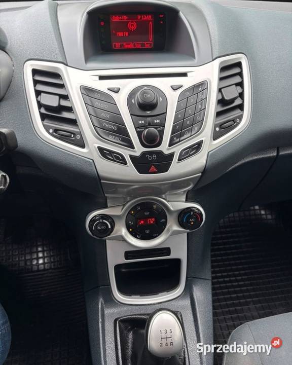 Ford FIESTA MK7 Ghia BOGATE WYPOSAŻENIE 5drzwi asystent parkowania Tarnowskie Góry