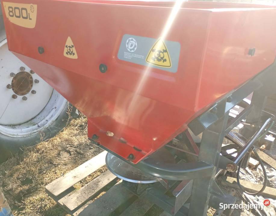 Rozsiewacz nawozu 800l lubelskie Tarnawatka