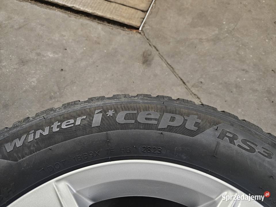 2 20560 R16 96H Hankook Winter iCept RS3 2023r zima Katowice
