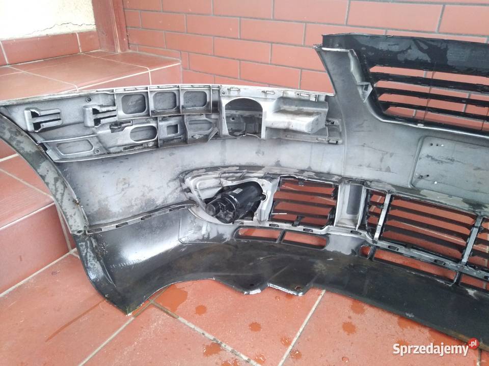 Zderzak przedni passat b5 fl la7w